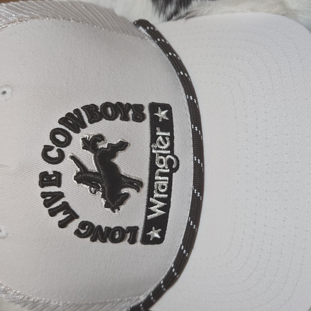 Wrangler Long Live Cowboys Unisex Hat NWT
